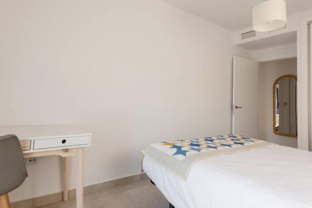 Carmela De Dos Apartment